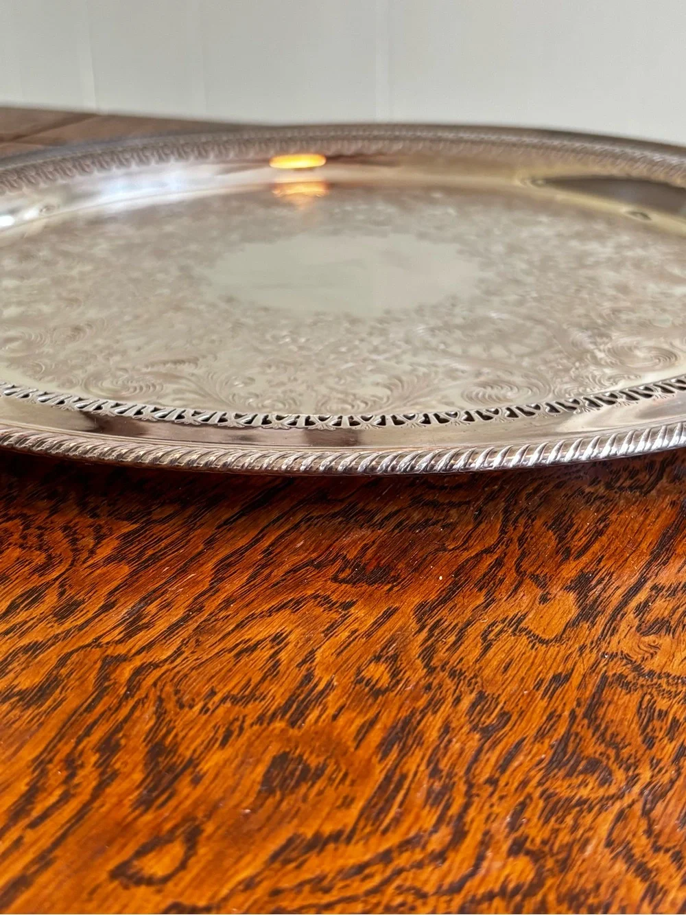 Ornate Silver Plated Platter 15” Round. Wm Rogers Vintage